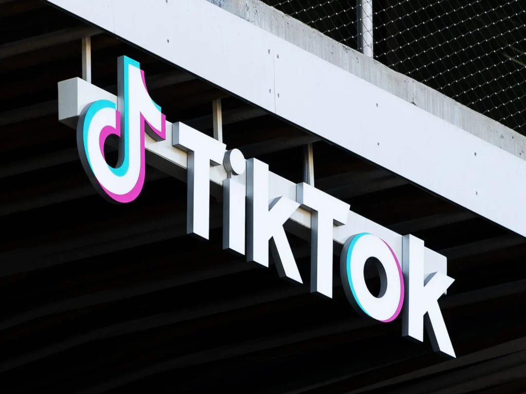 TikTok - Onlyfans Search profile using Hashtags